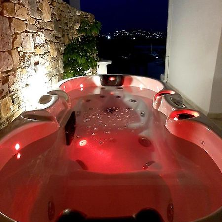 Blue View Villa Apartment #3 With Jacuzzi Parasporos Eksteriør bilde