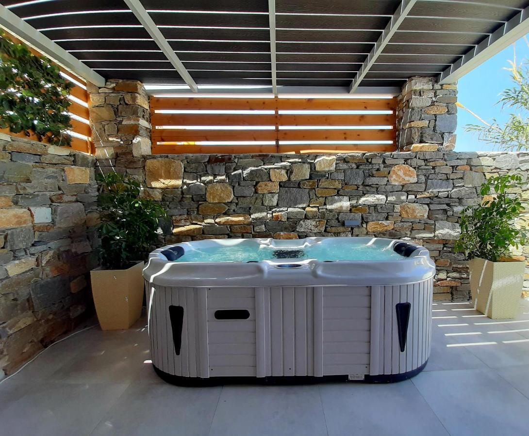 Blue View Villa Apartment #3 With Jacuzzi Parasporos Eksteriør bilde